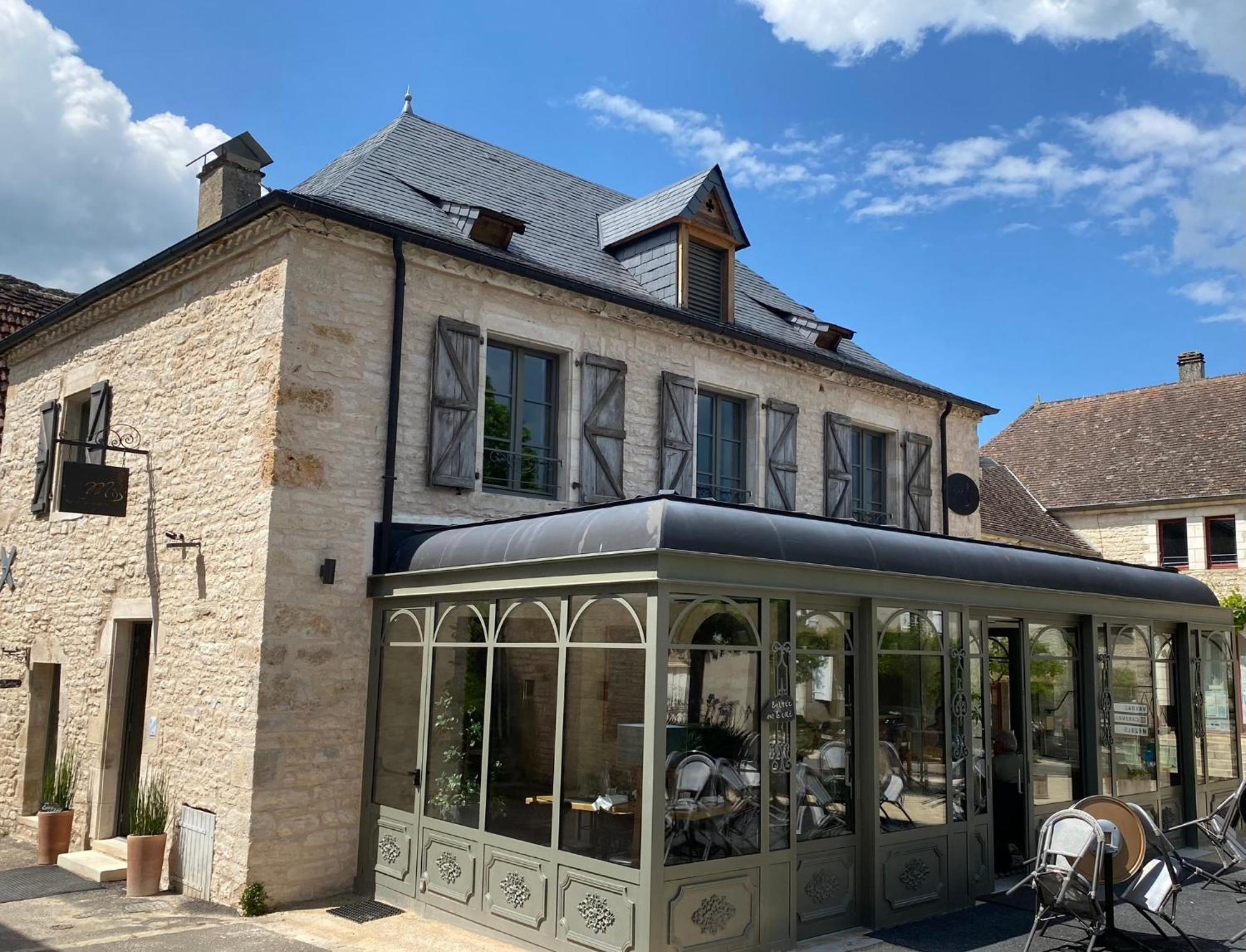 Manoir De Rieuzal Bed & Breakfast Loubressac Bagian luar foto